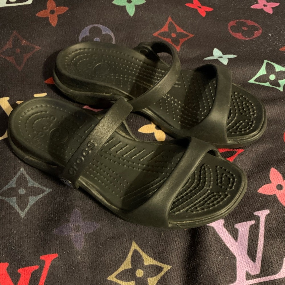Crocs women